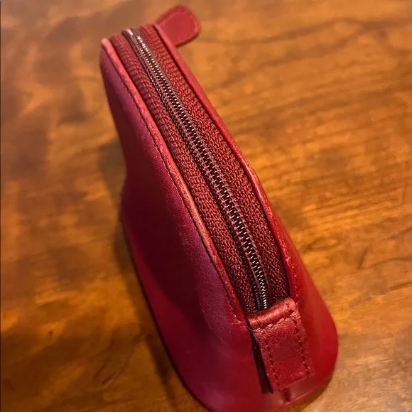 Coach Vintage Cherry Red Leather Mini Pouch Beautiful - Picture 8 of 11
